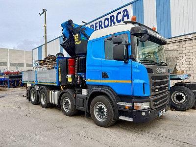 Tractora Grúa 70 Tm